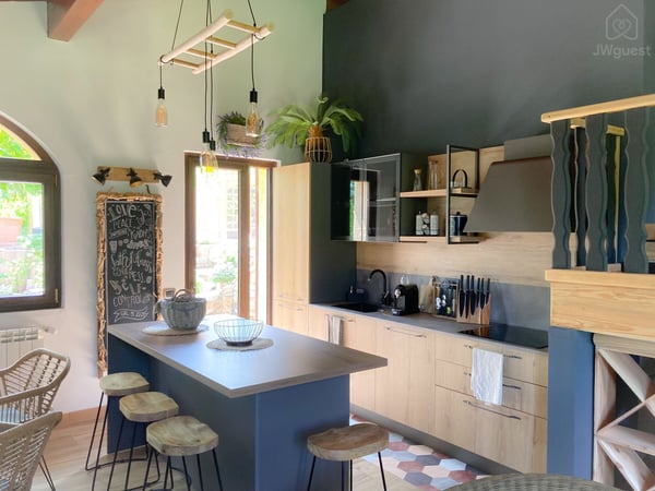 Casa immersa nel verde di un piccolo paesino di 300 abitanti, Marzio, Lombardia — photo 10