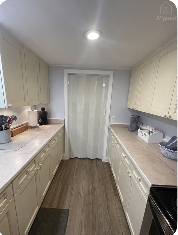 Cozy 1 Bedroom Getaway 21 Minutes to Bridgeport, Norwalk, Connecticut — photo 6