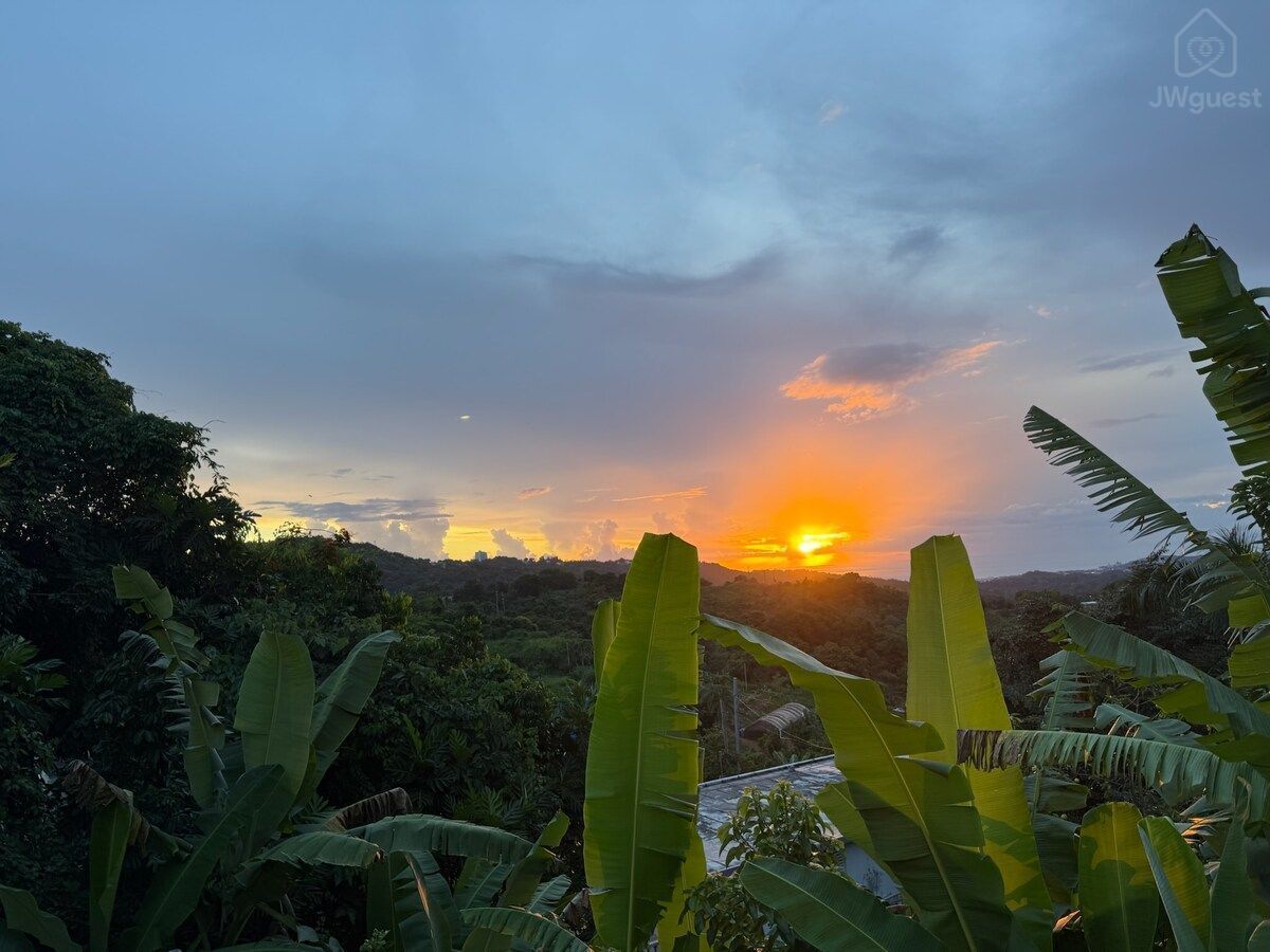 SunsetOasisPR is on the 2nd floor, Mayagüez, Mayagüez — photo 18
