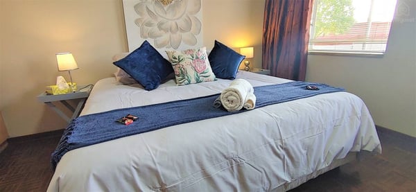 Garden cottage, Roodepoort, Gauteng — photo 16