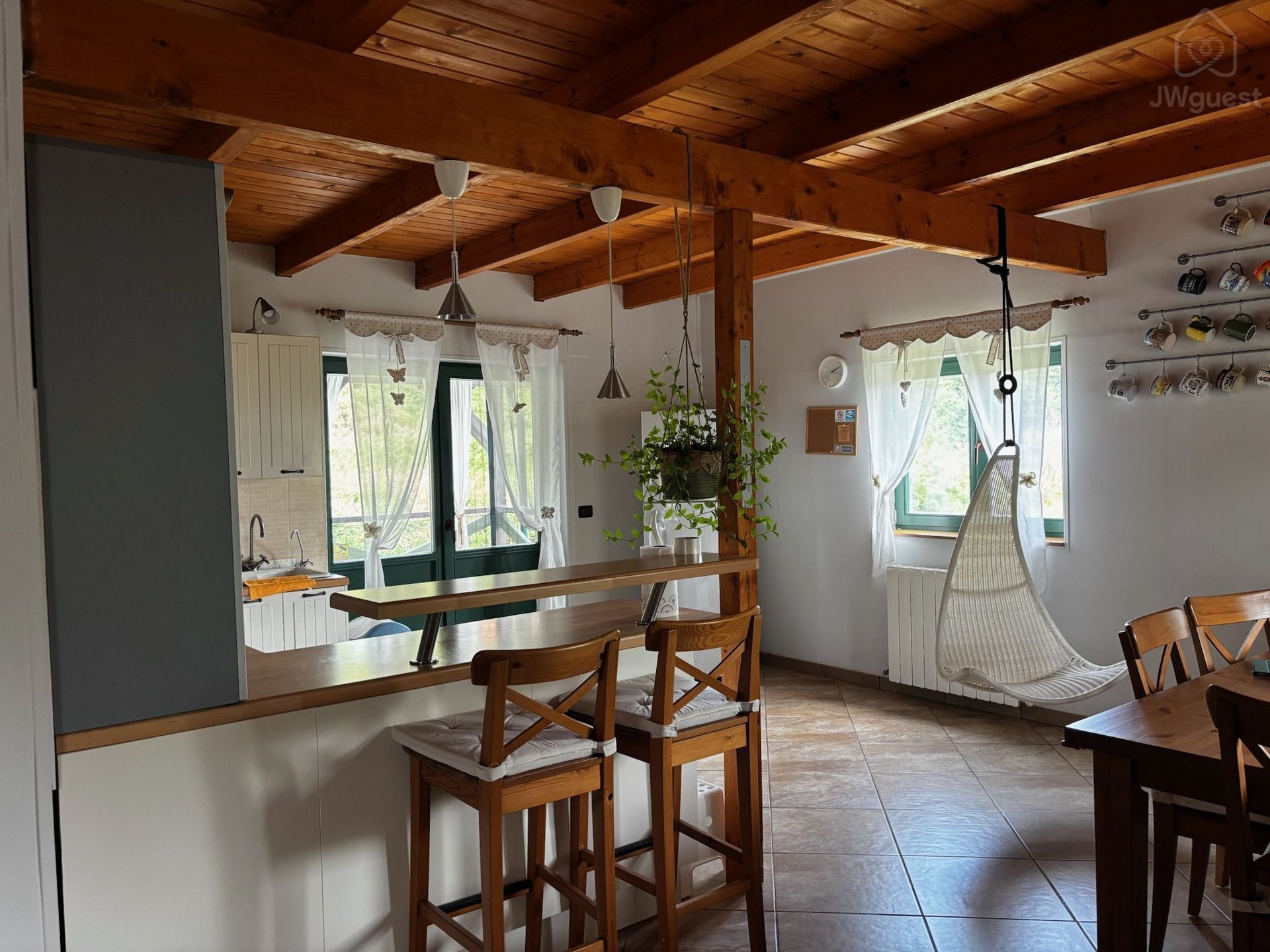 Cozy Wooden House in Calabria Villa Victoria, Dipignano, Calabria — photo 11