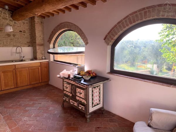 The Barn under the Tuscan countryside, Tavarnelle, Toscana — photo 16