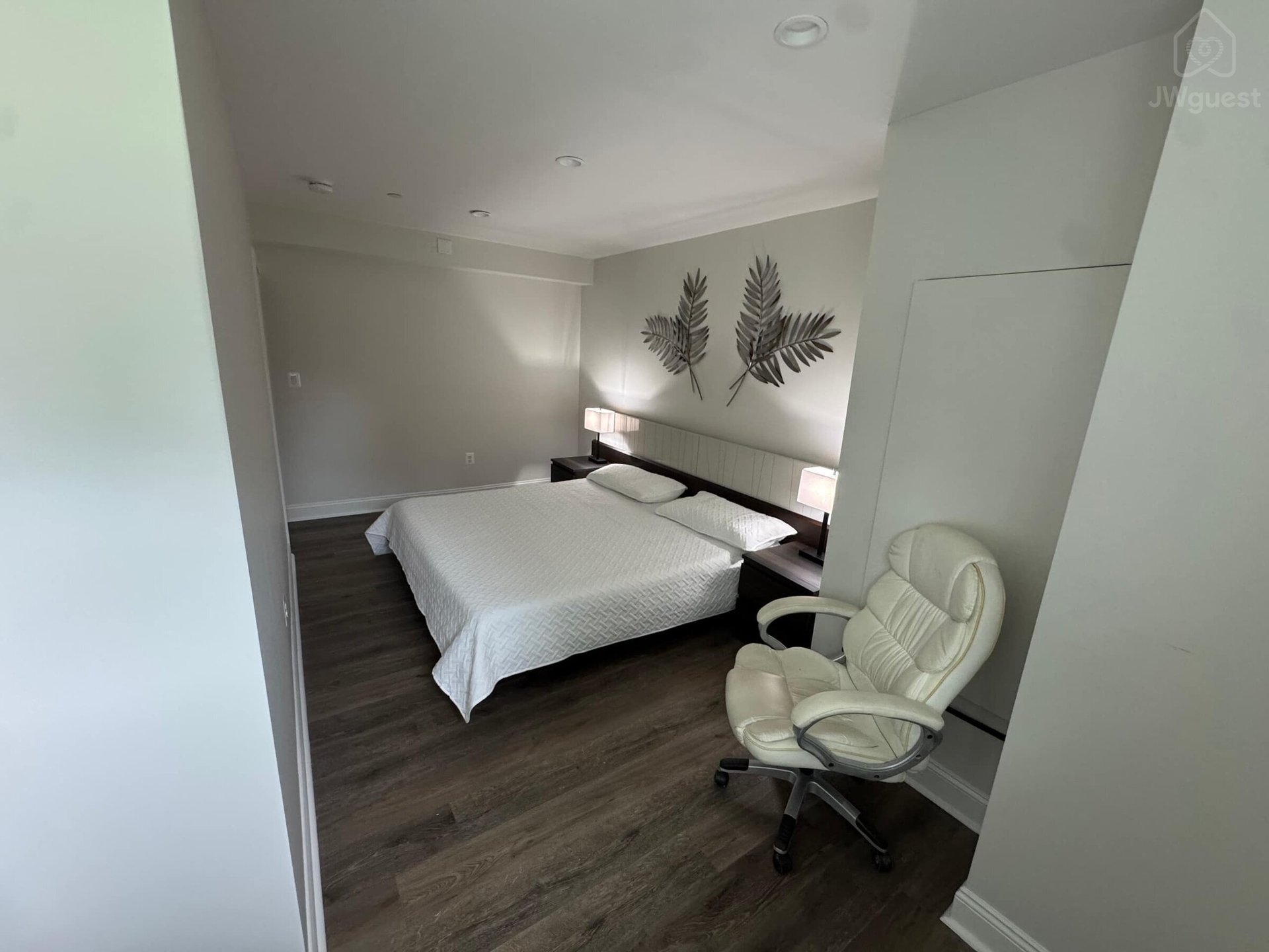 Cozy Basement Retreat with Private Entrance, Ashton-Sandy Spring, Maryland — photo 4