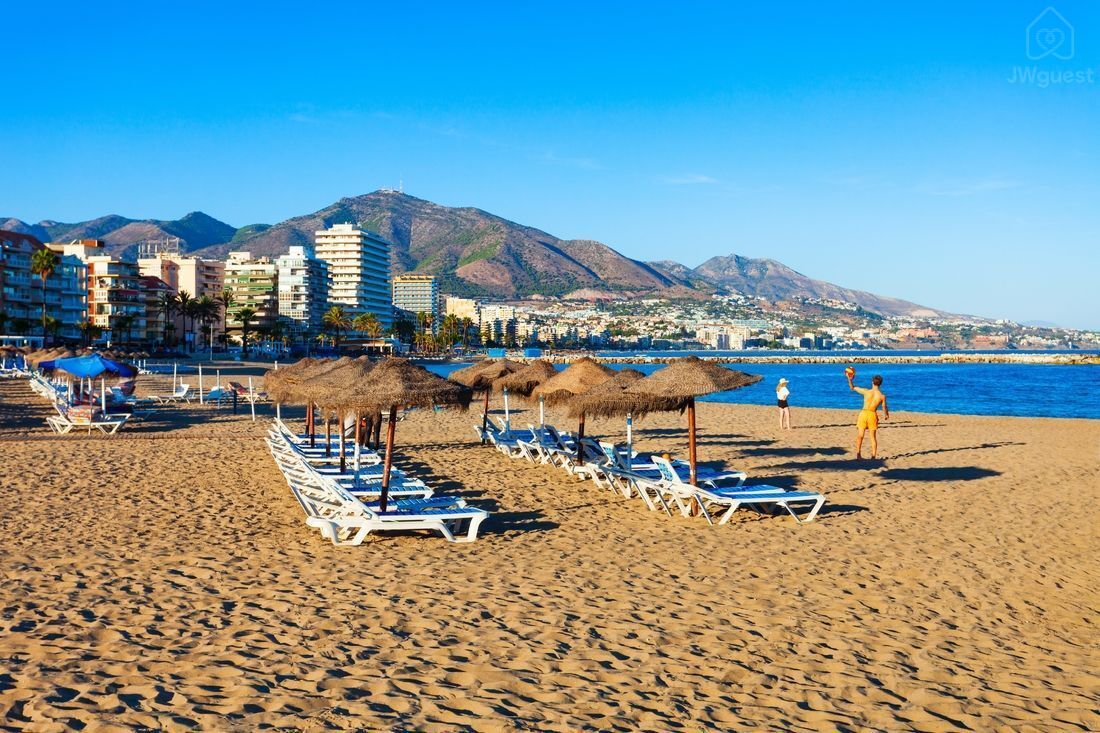 Fuengirla Castillo Beach, Fuengirola, Andalucía — photo 4