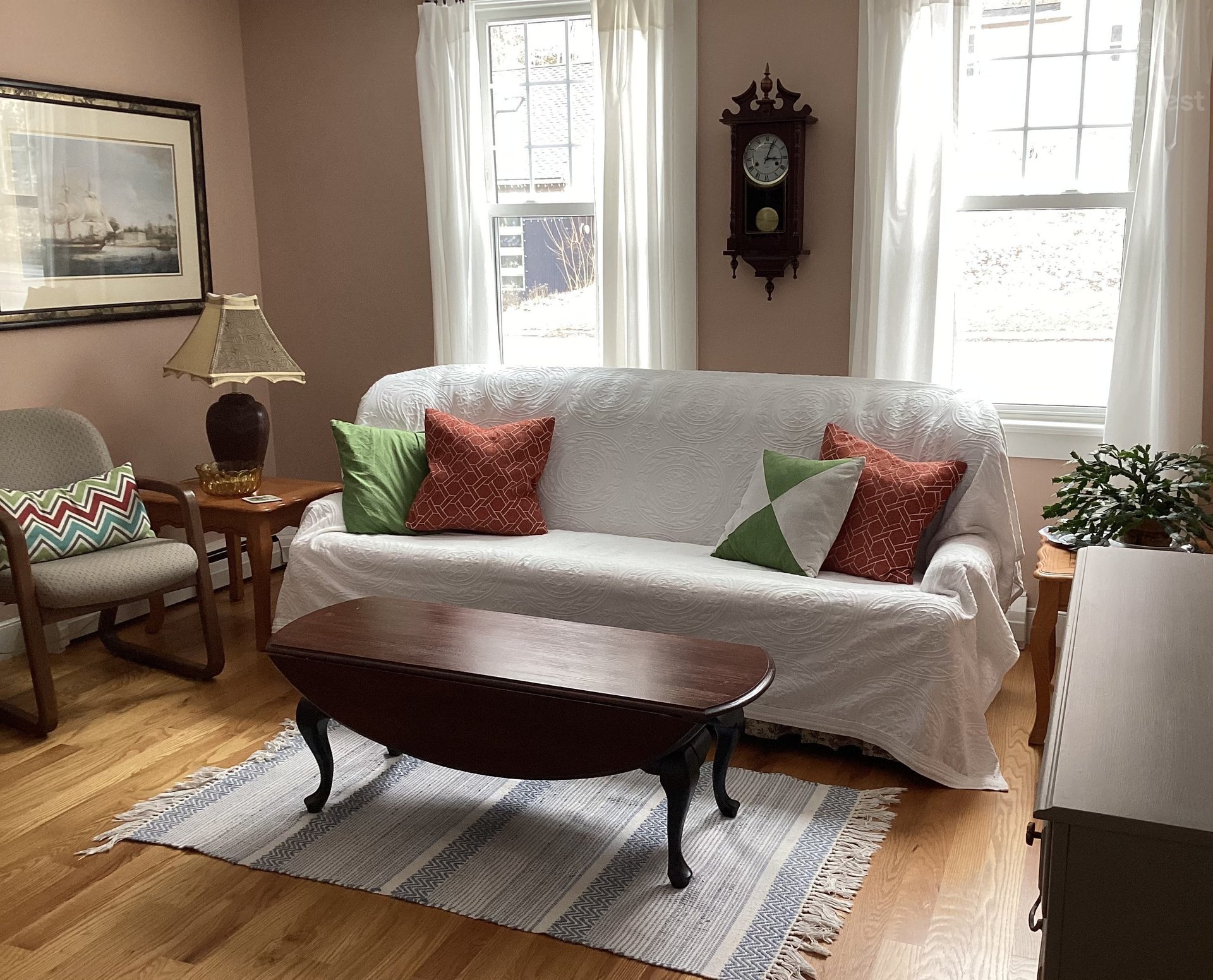 Livingroom — Rooms on the River Free Parking Wi-Fi, South Lee, Massachusetts