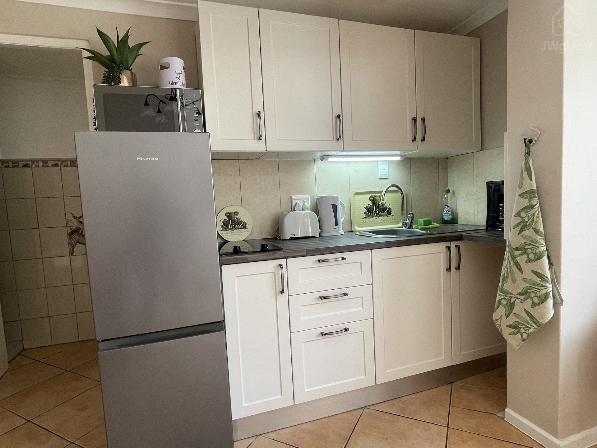 Wonderful Studio Apartment between 2 Oceans #2, Cape Town, Western Cape — photo 10