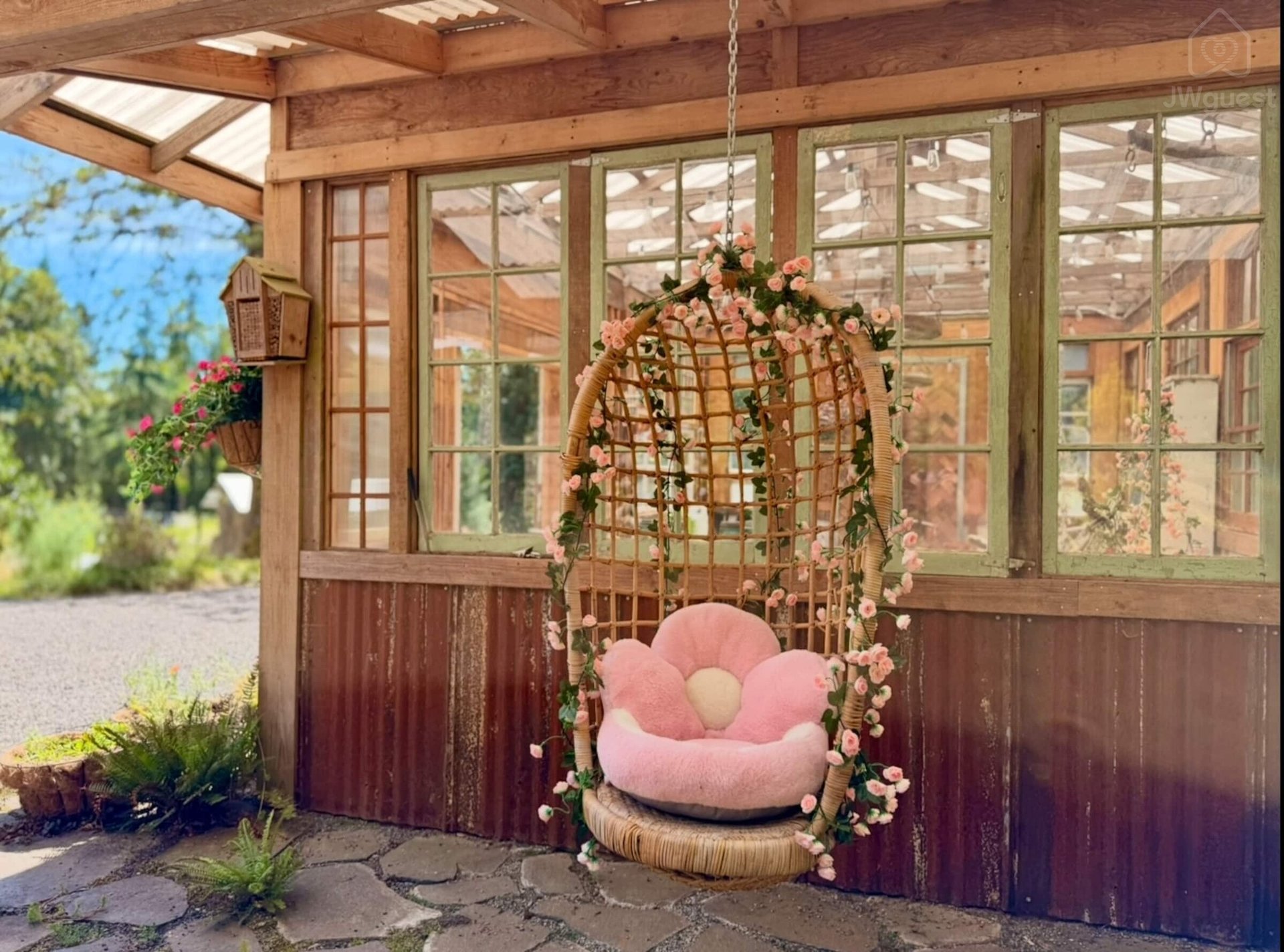 Cozy & Dainty 3-Bdr Farmhouse, Warren, Oregon — photo 76
