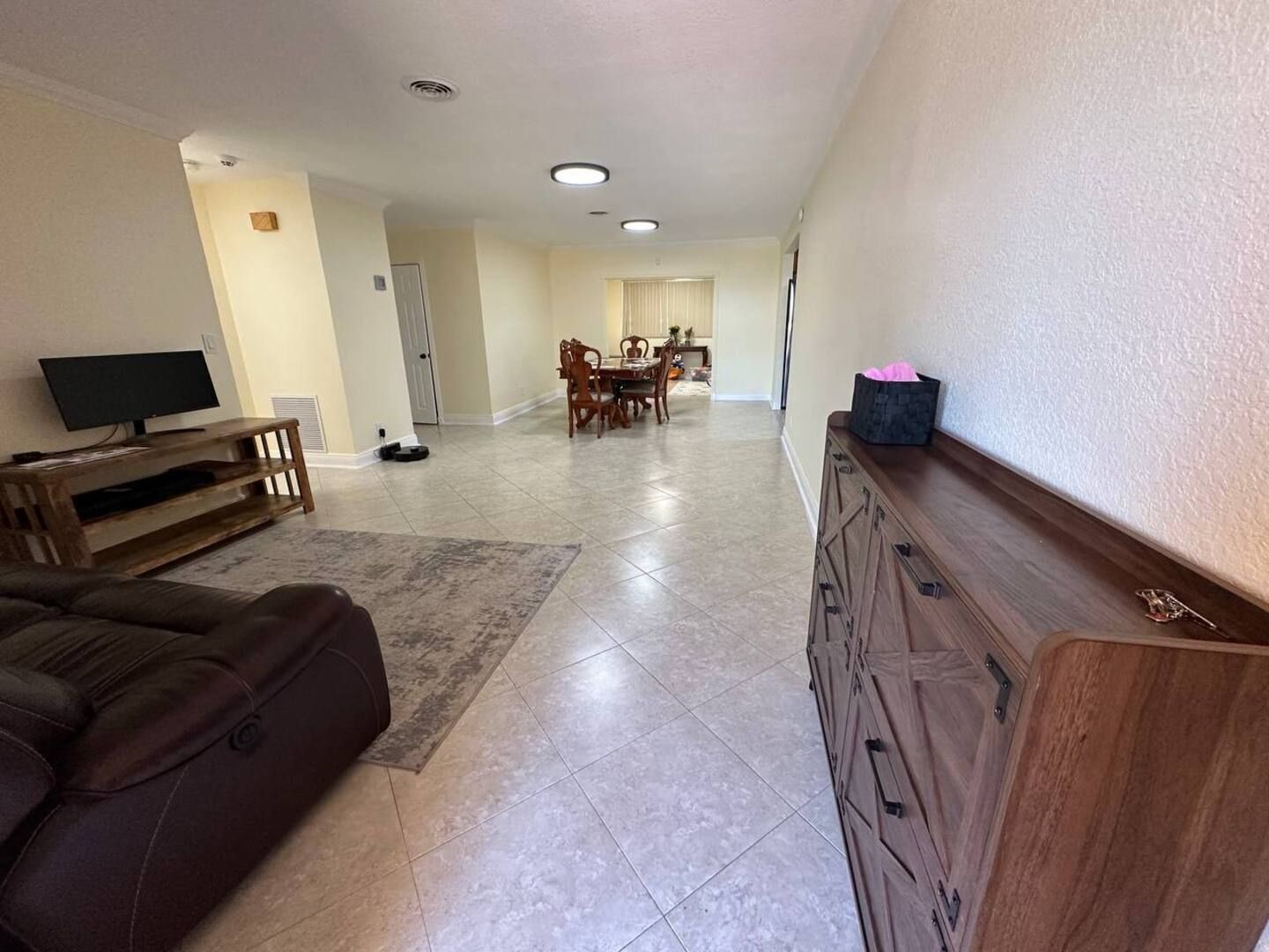 Living Room — Family Rest House in Dania Beach, Dania Beach, Florida