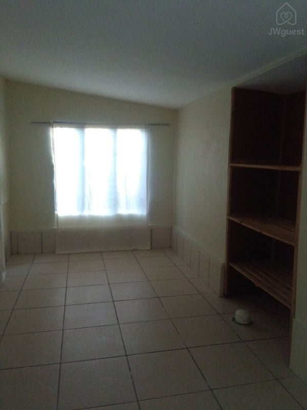 A room for your luggage — Cozy Casita Nearby Beaches, Curu Reserve and Bus Stop, Paquera, Provincia de Puntarenas