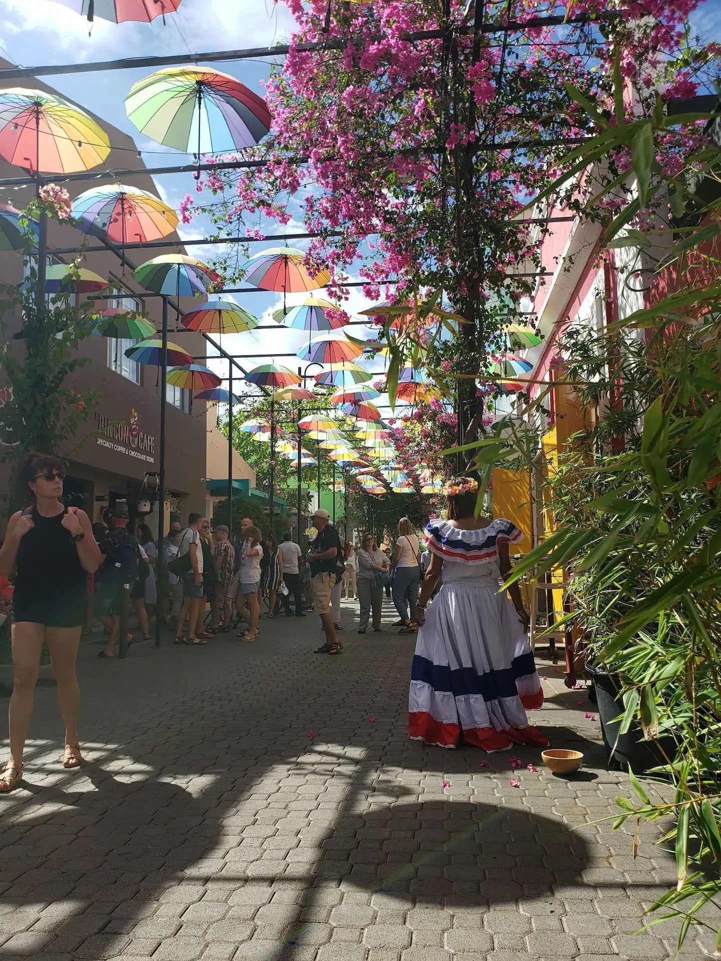 The Umbrella Street I Calle de las Sombrillas — 3 Bedroom retreat balconies free parking air conditioned, Puerto Plata, Puerto Plata