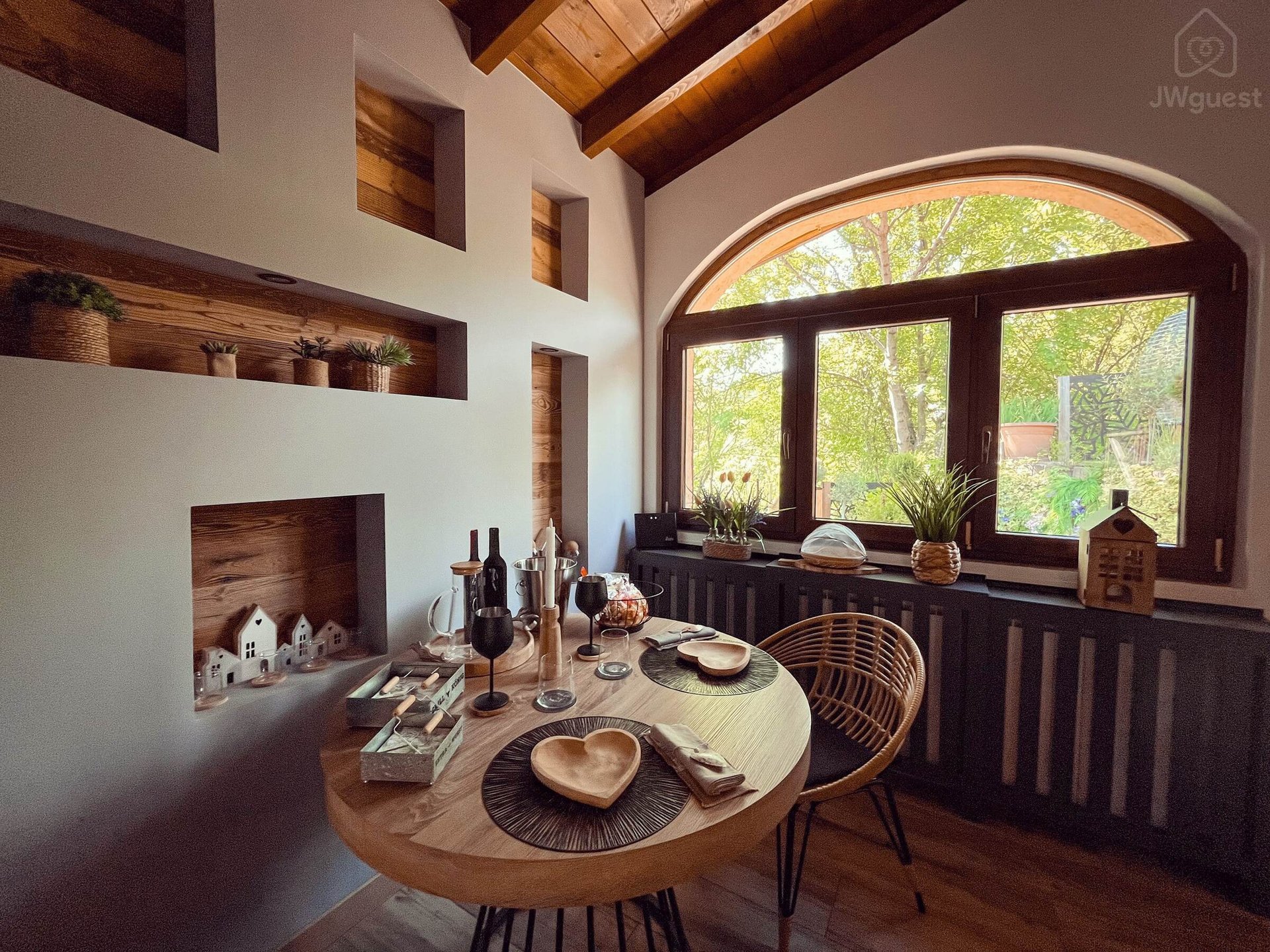 Casa immersa nel verde di un piccolo paesino di 300 abitanti, Marzio, Lombardia — photo 18