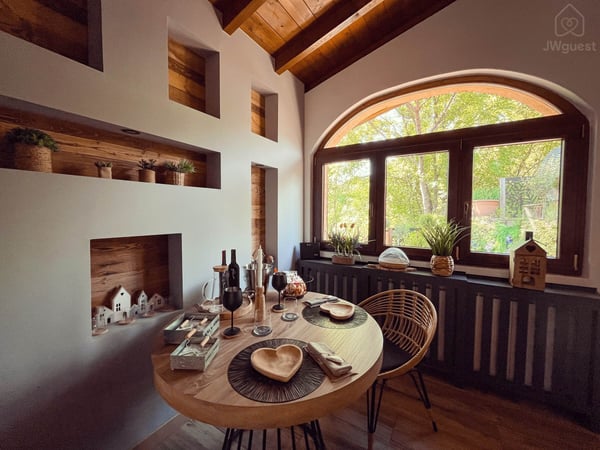 Casa immersa nel verde di un piccolo paesino di 300 abitanti, Marzio, Lombardia — photo 18