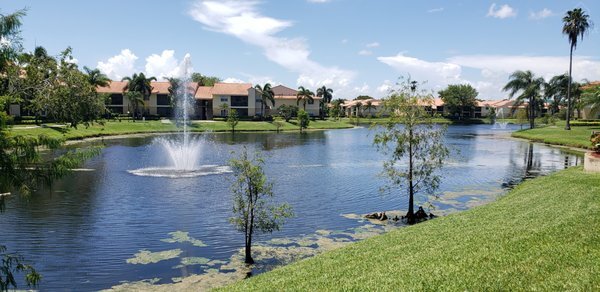 Royal Poinciana Luxury Condominium in Pompano Beach Florida, Pompano Beach, Florida — photo 12