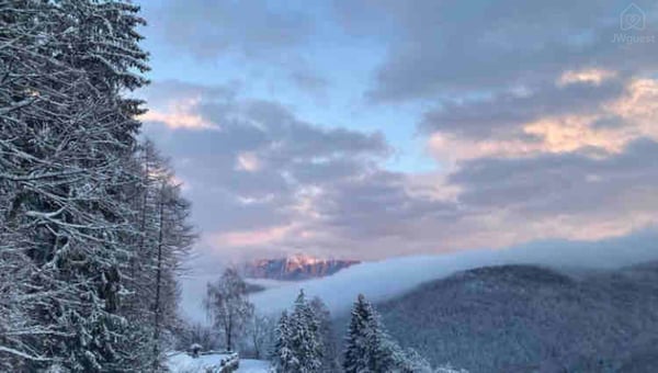 Casa immersa nel verde di un piccolo paesino di 300 abitanti, Marzio, Lombardia — photo 57
