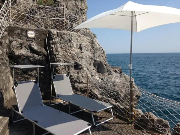 Private Sun Bathing platform with beach access — Villa Malù - Amalfi Coast, Maiori, Campania