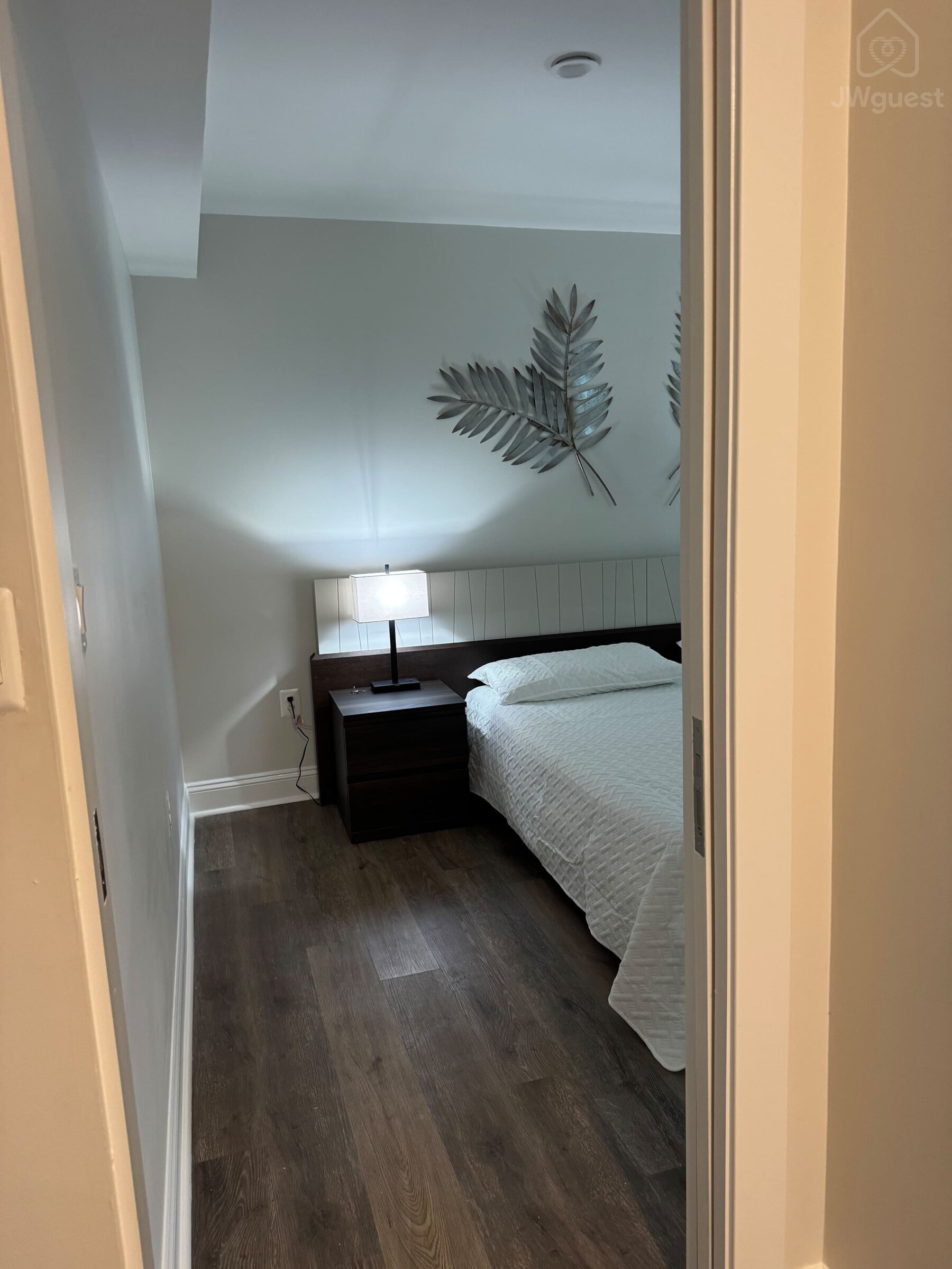 Cozy Basement Retreat with Private Entrance, Ashton-Sandy Spring, Maryland — photo 12