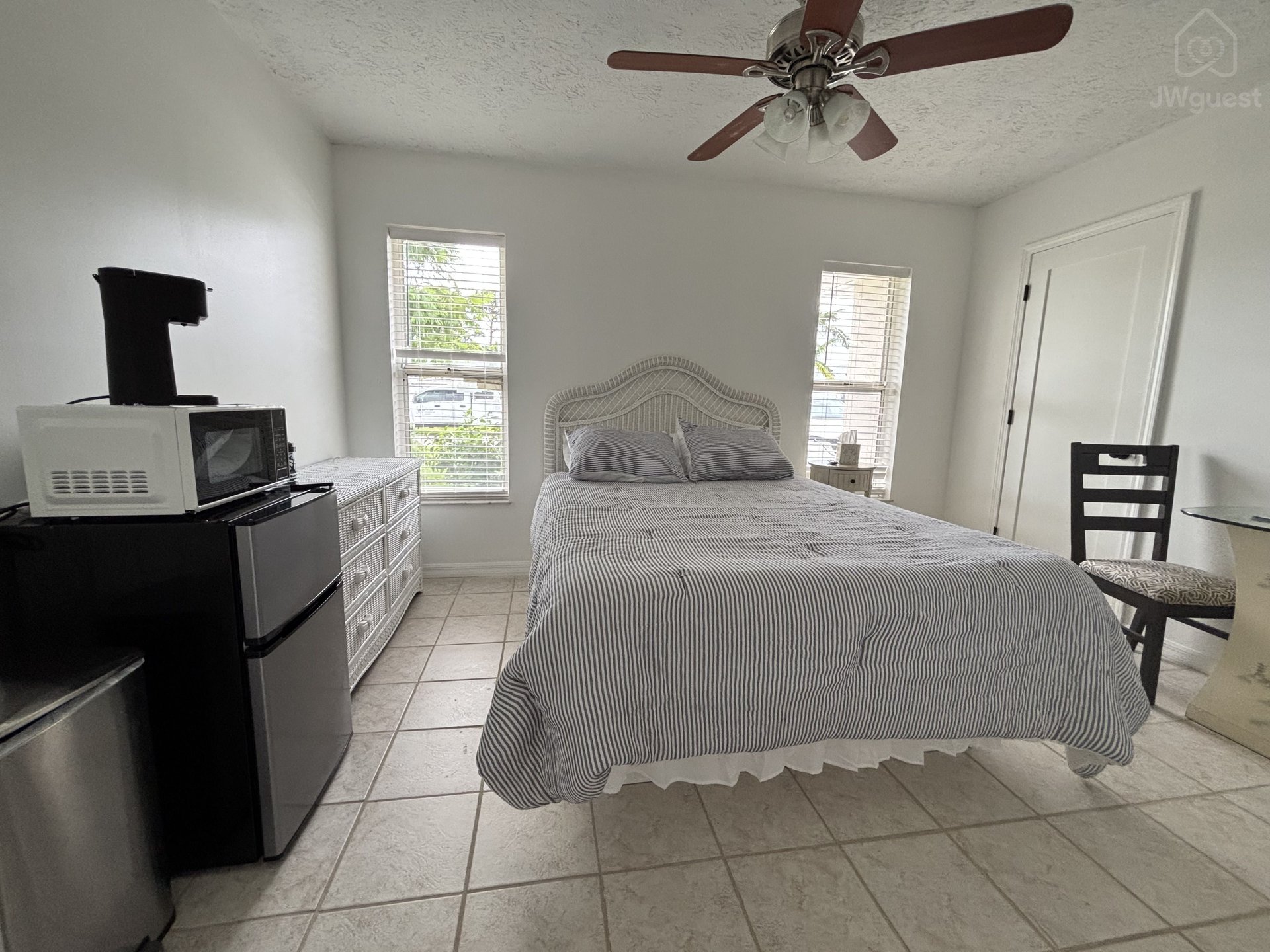 Space 4u — Beach and Mets baseball - waterfront dining, Port St. Lucie, Florida