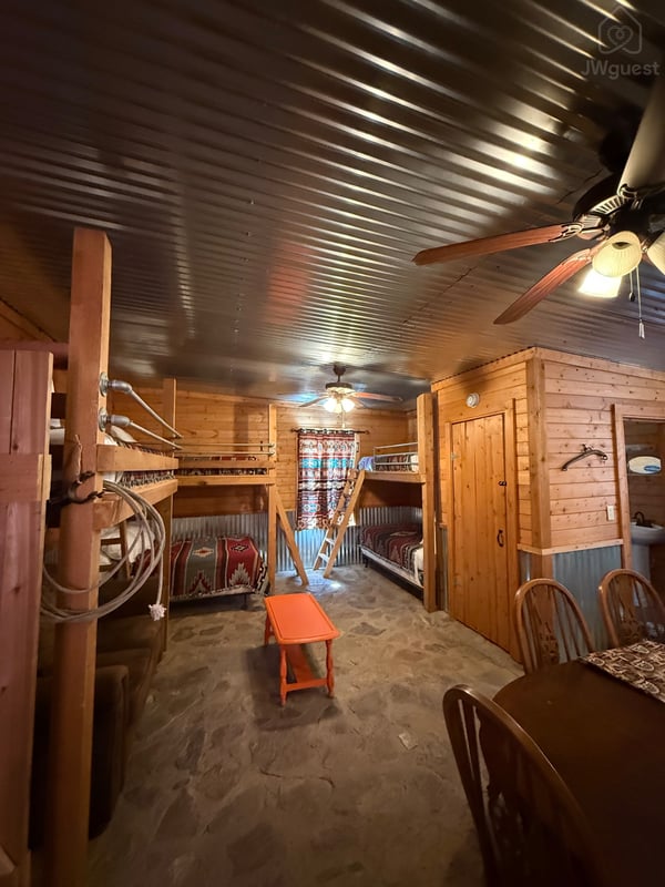 Heart Valley Cabin, Alpine, Texas — photo 22