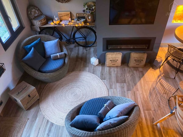Casa immersa nel verde di un piccolo paesino di 300 abitanti, Marzio, Lombardia — photo 9
