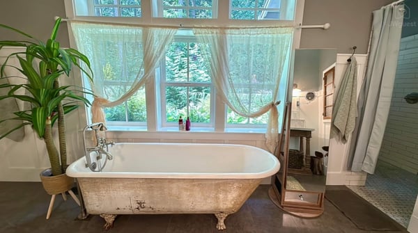Cozy & Dainty 3-Bdr Farmhouse, Warren, Oregon — photo 45
