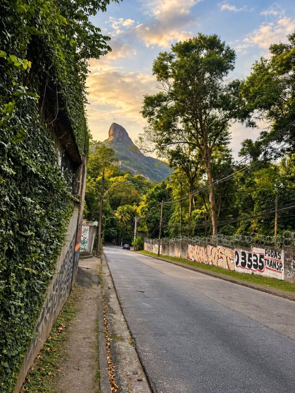 Casa Alta | 4 Suites | Near Beaches & Tijuca Forest, Rio de Janeiro, Rio de Janeiro — photo 41