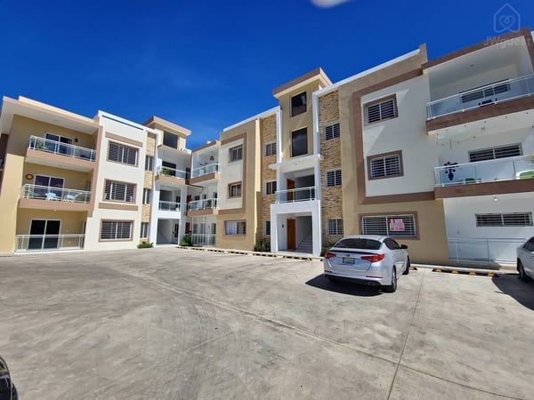 A lot of safe parking is available — 3 Bedroom retreat balconies free parking air conditioned, Puerto Plata, Puerto Plata