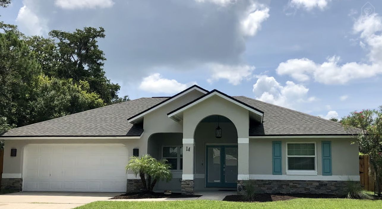 2 Miles from SKE -Charming Coastal Home in Palm Coast, Flagler County, Florida — photo 1