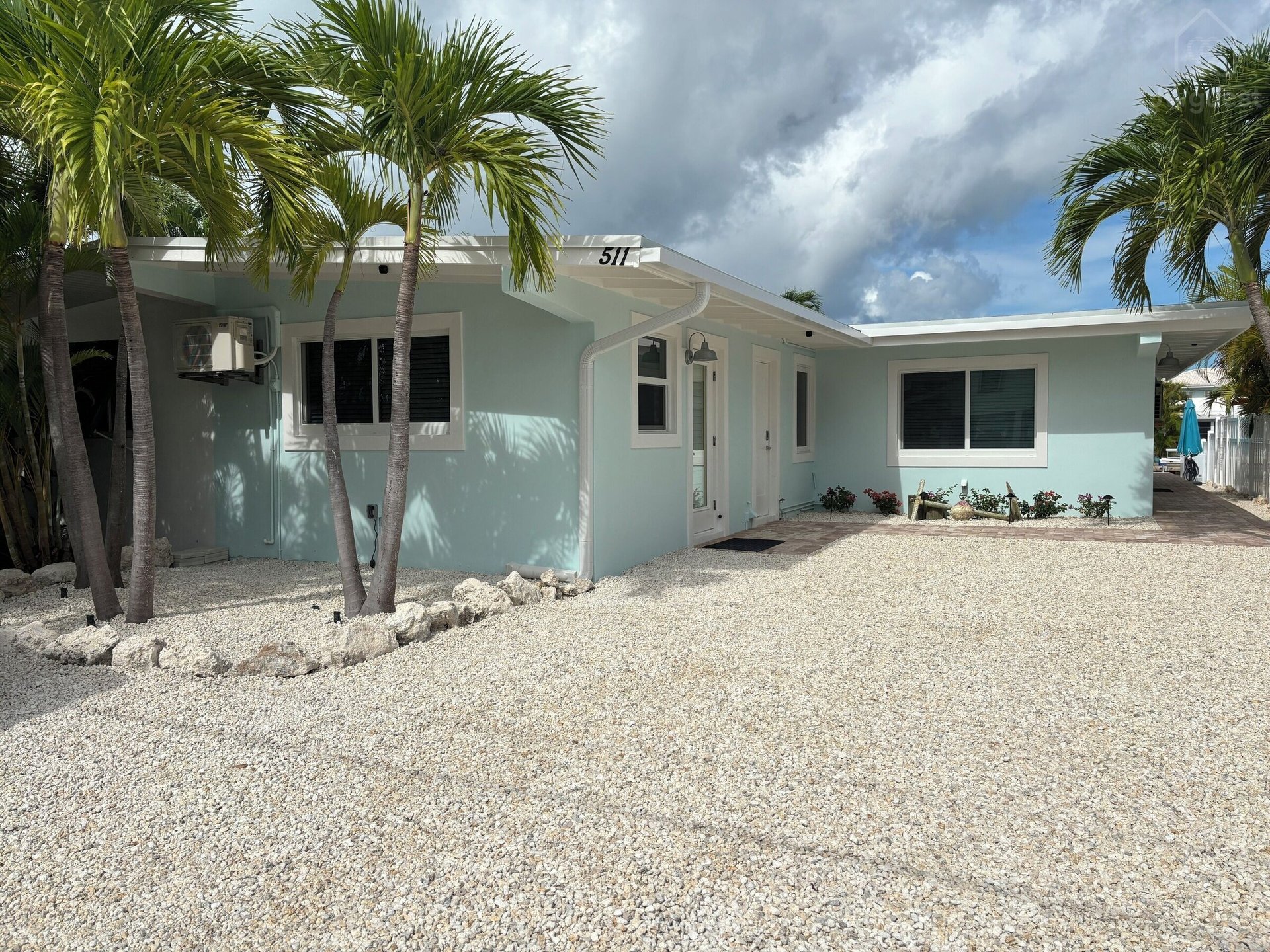 Exterior — Waterfront 3BR 3BA with 37 ft Dock Tiki Hut Access to Club Pool, Key Colony Beach, Florida