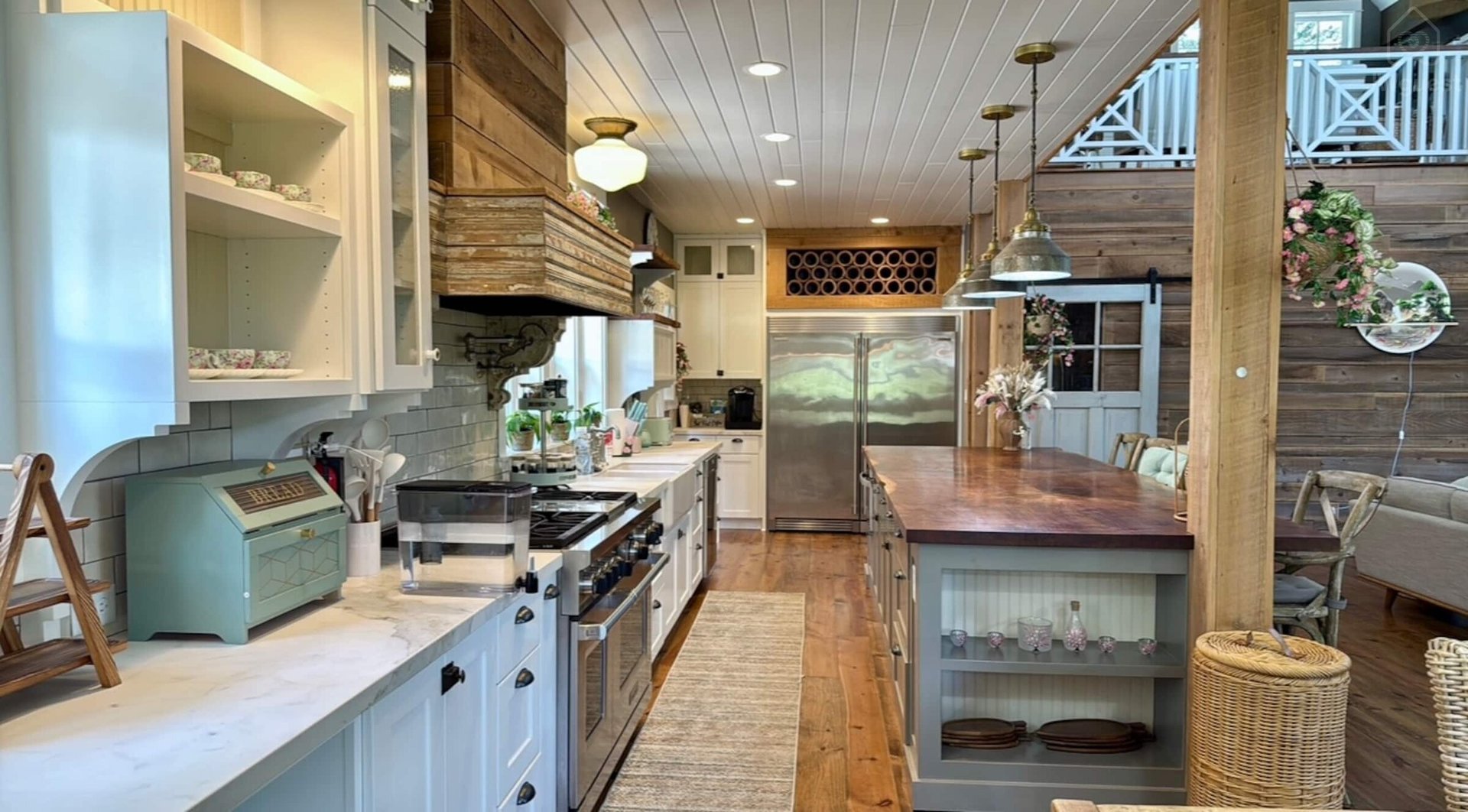 Cozy & Dainty 3-Bdr Farmhouse, Warren, Oregon — photo 22