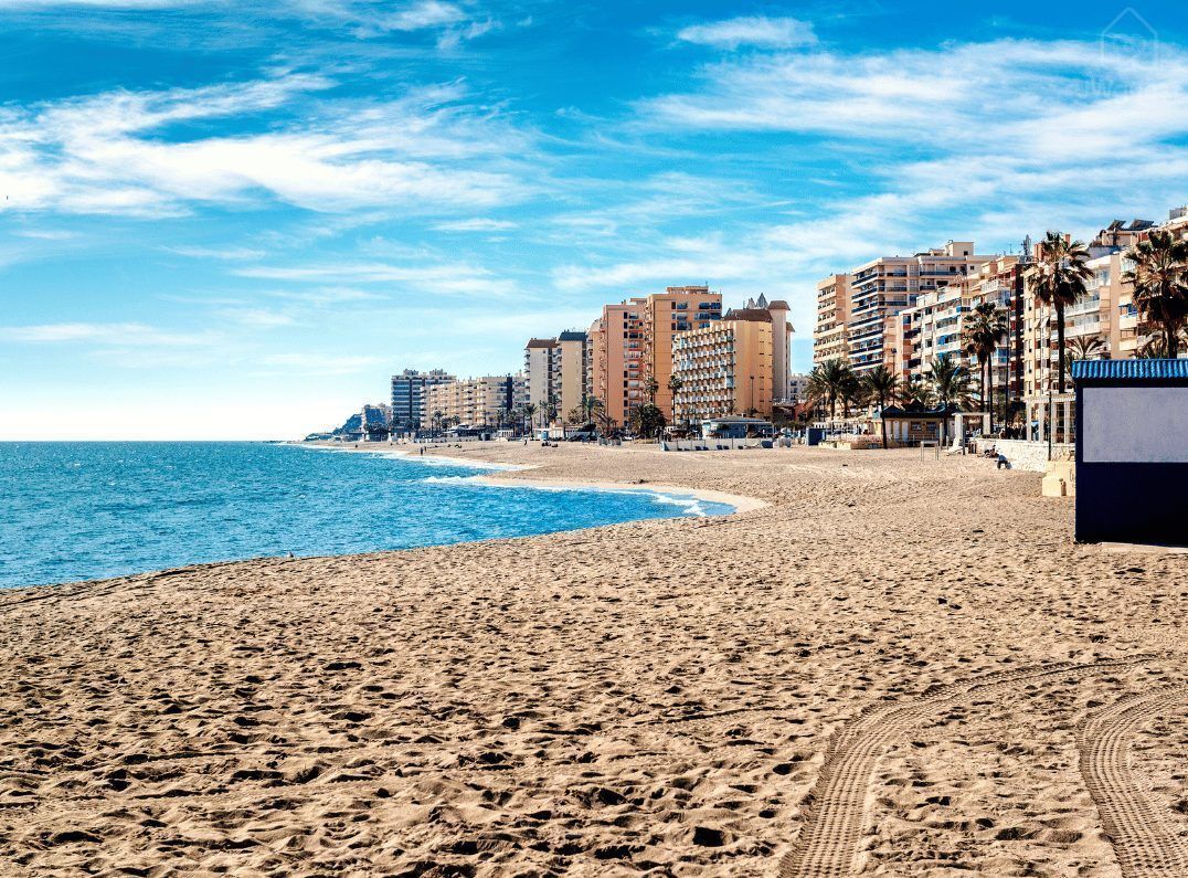 Fuengirla Castillo Beach, Fuengirola, Andalucía — photo 27