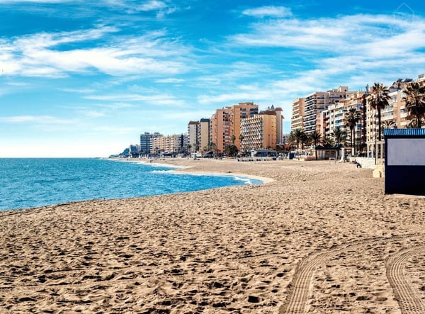 Fuengirla Castillo Beach, Fuengirola, Andalucía — photo 27