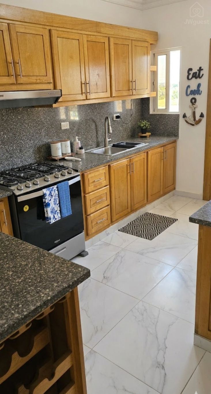 3 Bedroom retreat balconies free parking air conditioned, Puerto Plata, Puerto Plata — photo 42