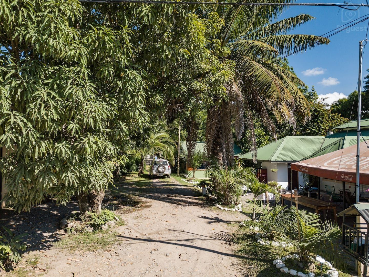 Our backyard — Cozy Casita Nearby Beaches, Curu Reserve and Bus Stop, Paquera, Provincia de Puntarenas