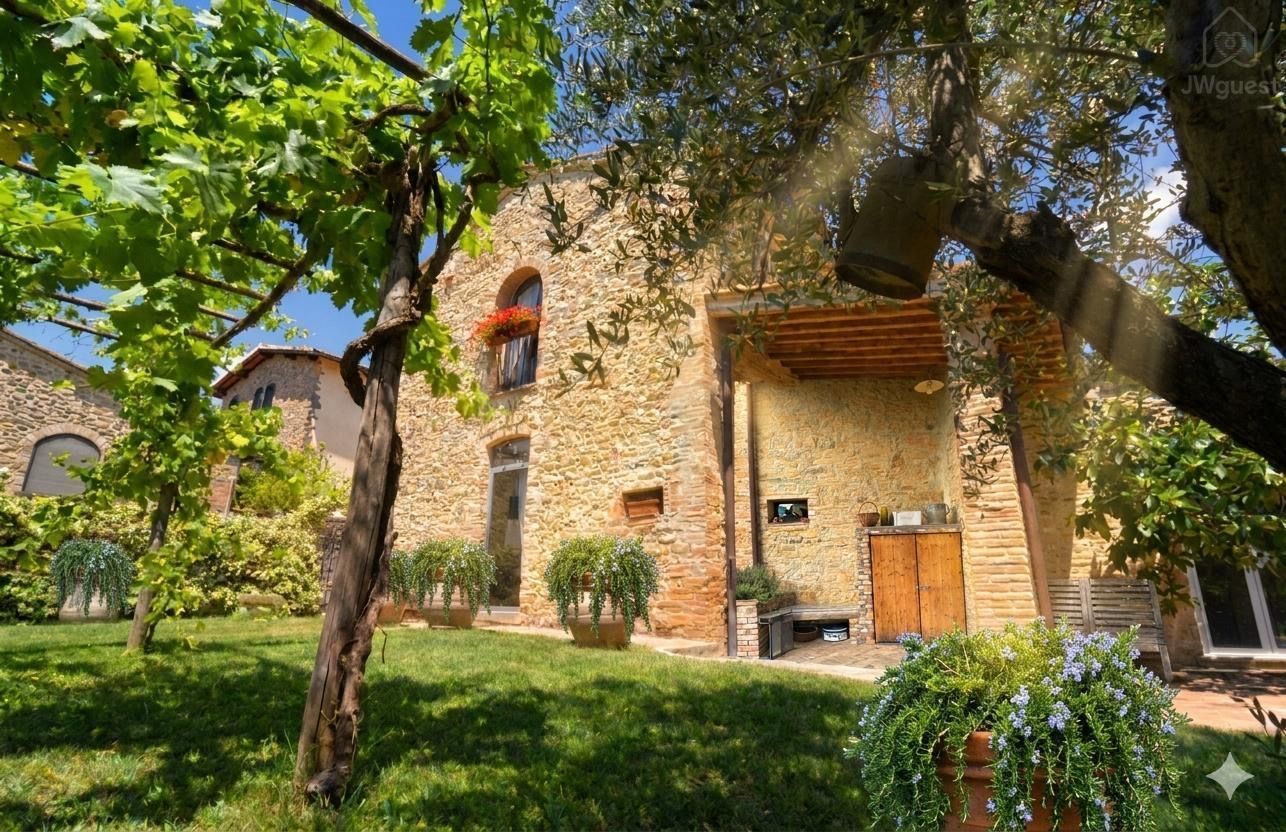 The Barn under the Tuscan countryside, Tavarnelle, Toscana — photo 2