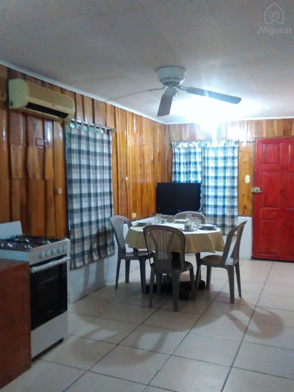 Dining room — Cozy Casita Nearby Beaches, Curu Reserve and Bus Stop, Paquera, Provincia de Puntarenas