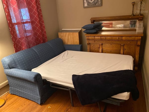 Home away from home cozy lower apartment, Erie County, New York — photo 22
