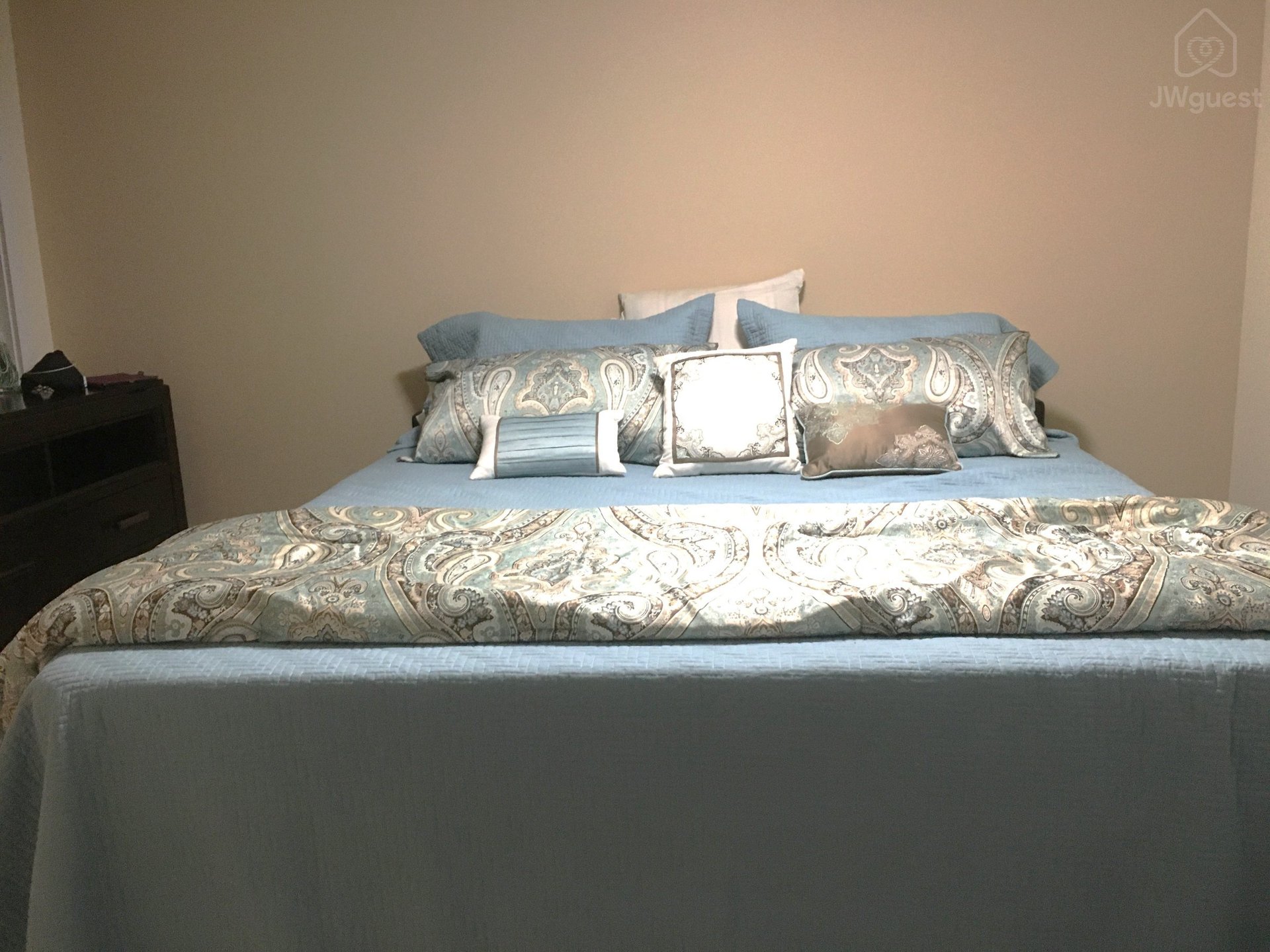 California King Bed — Casa Bloomingdale DC, Washington, District of Columbia