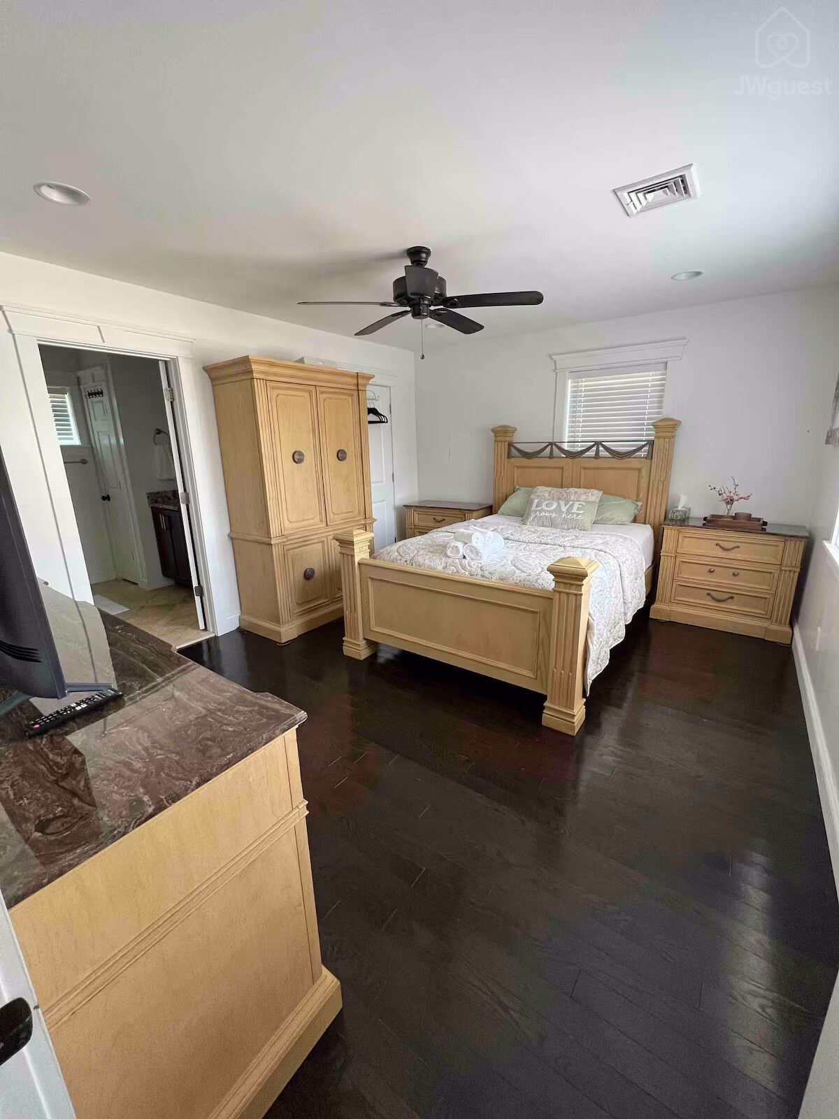 Bedroom 4 — Resort style house with pool - 5min from bethel, Wallkill, New York
