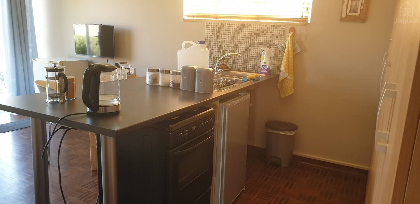 Garden cottage, Roodepoort, Gauteng — photo 14