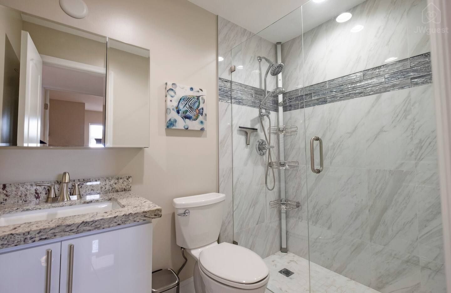 Pompano Beach bright condo, Lauderdale-by-the-Sea, Florida — photo 33