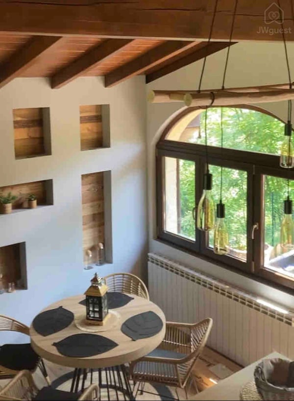Casa immersa nel verde di un piccolo paesino di 300 abitanti, Marzio, Lombardia — photo 20