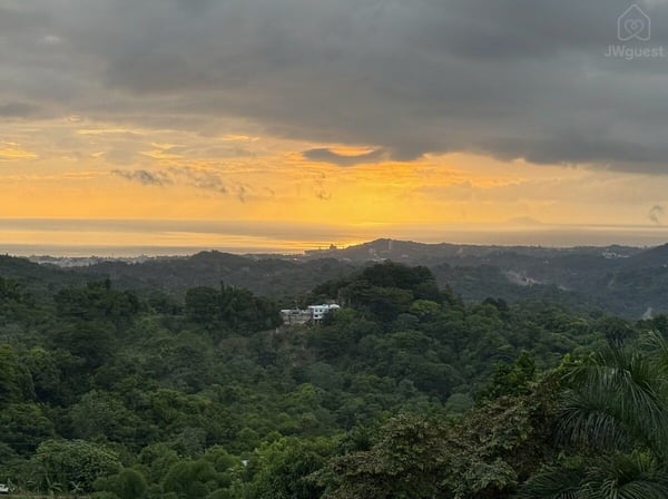 SunsetOasisPR is on the 2nd floor, Mayagüez, Mayagüez — photo 16