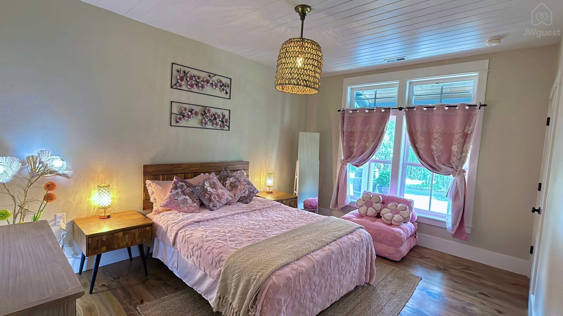 Cozy & Dainty 3-Bdr Farmhouse, Warren, Oregon — photo 34