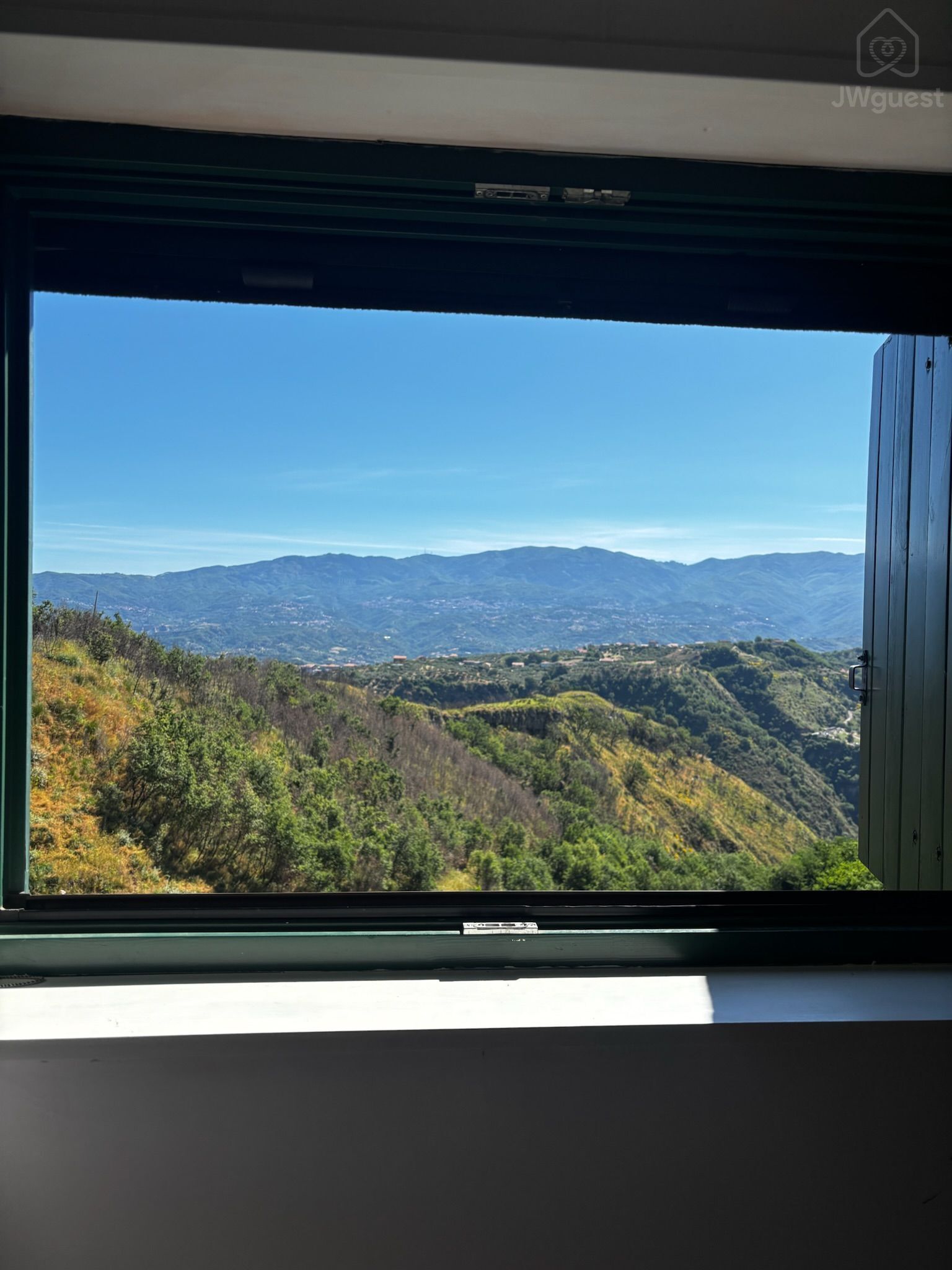 Cozy Wooden House in Calabria Villa Victoria, Dipignano, Calabria — photo 16