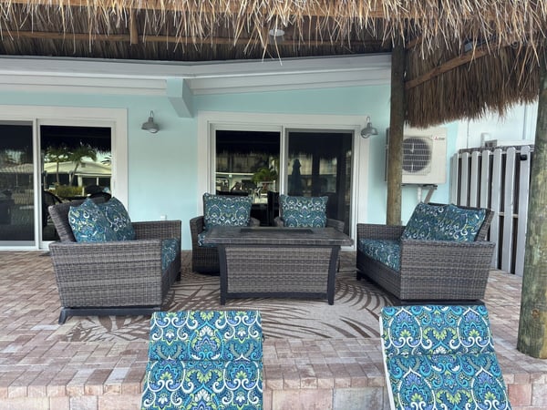 Terrace/patio — Waterfront 3BR 3BA with 37 ft Dock Tiki Hut Access to Club Pool, Key Colony Beach, Florida