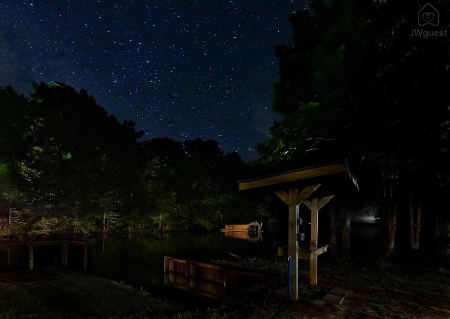 Boat dock fish table nightThe Starry Night — Eden Cove Toledo Bend 4 kayaks Mid-lake Sleeps 16, Many, Louisiana