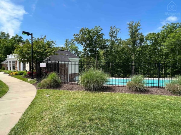 Modern Comforts Home, Stafford, Virginia — photo 43
