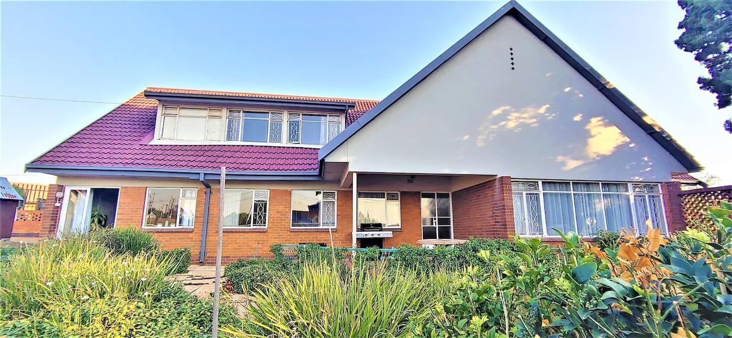 Garden cottage, Roodepoort, Gauteng — photo 39