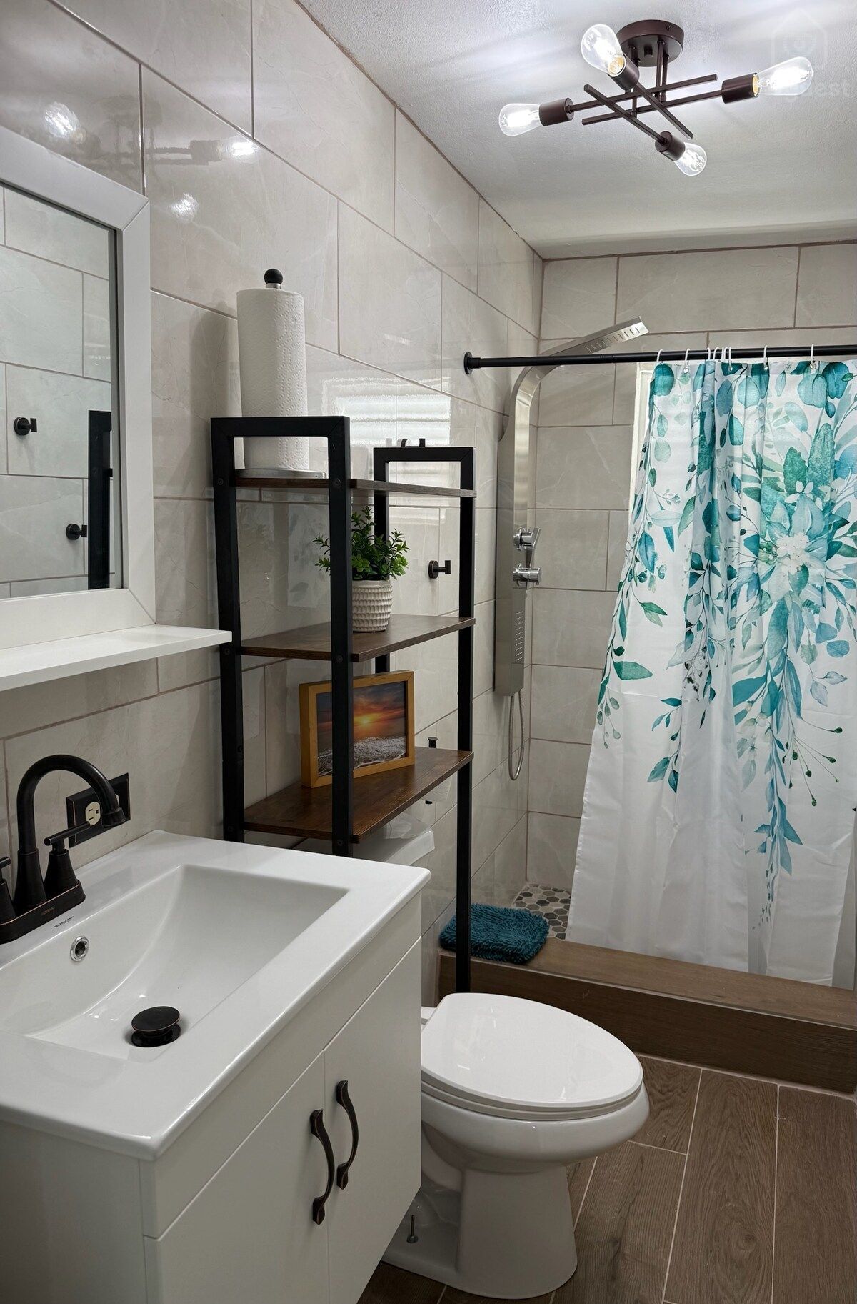SunsetOasisPR is on the 2nd floor, Mayagüez, Mayagüez — photo 11