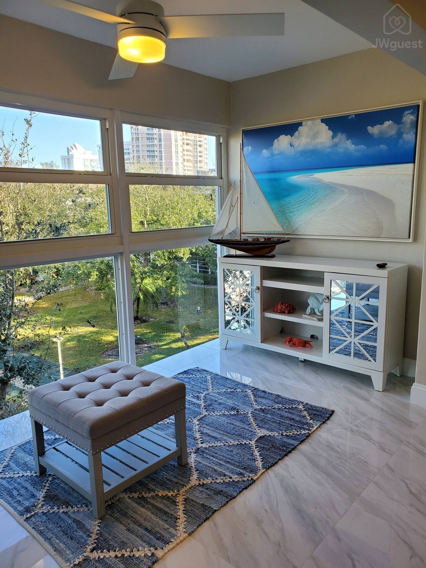 Pompano Beach bright condo, Lauderdale-by-the-Sea, Florida — photo 19